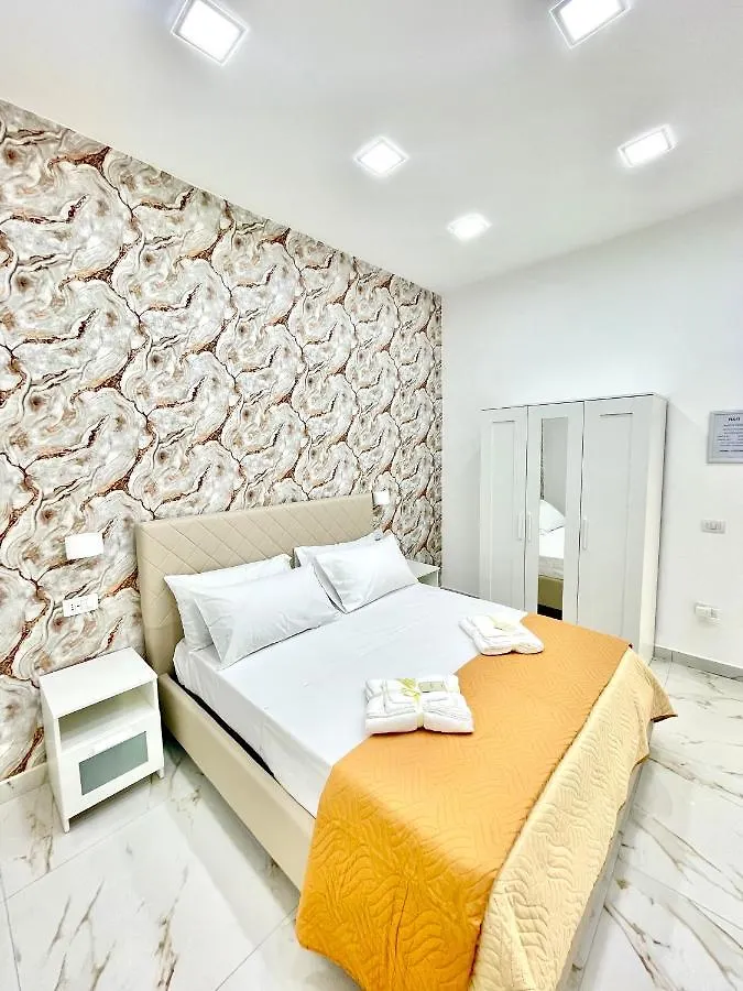 Raffy House Bed & Breakfast Naples